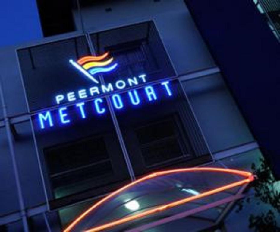 Peermont Metcourt Hotel Francistown Bagian luar foto